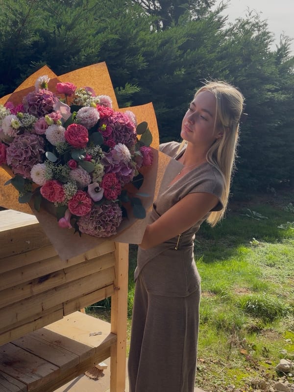Rose, florist at Rosy & Bloom
